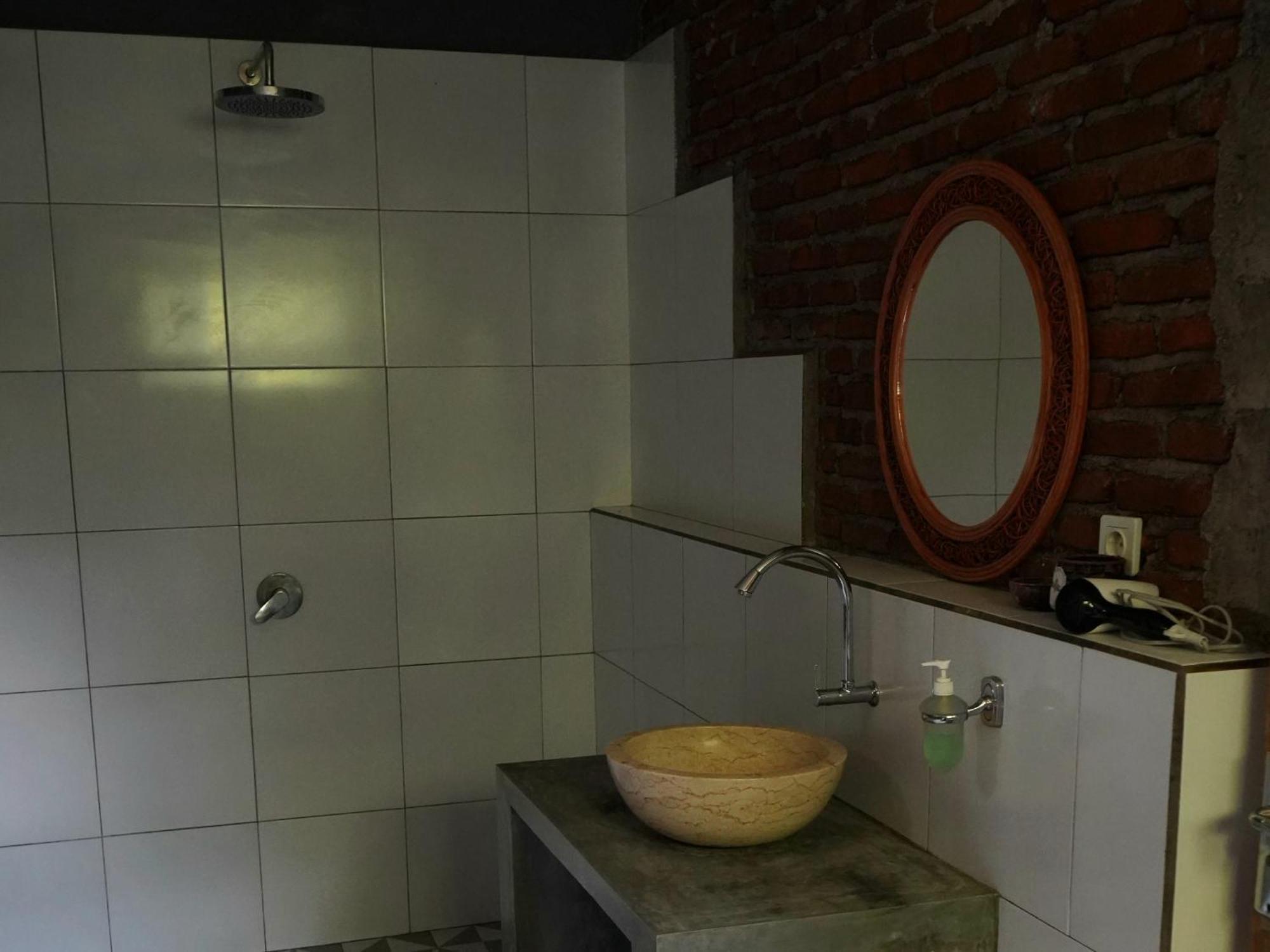 Al Sasaki Apartment Tetebatu Ngoại thất bức ảnh