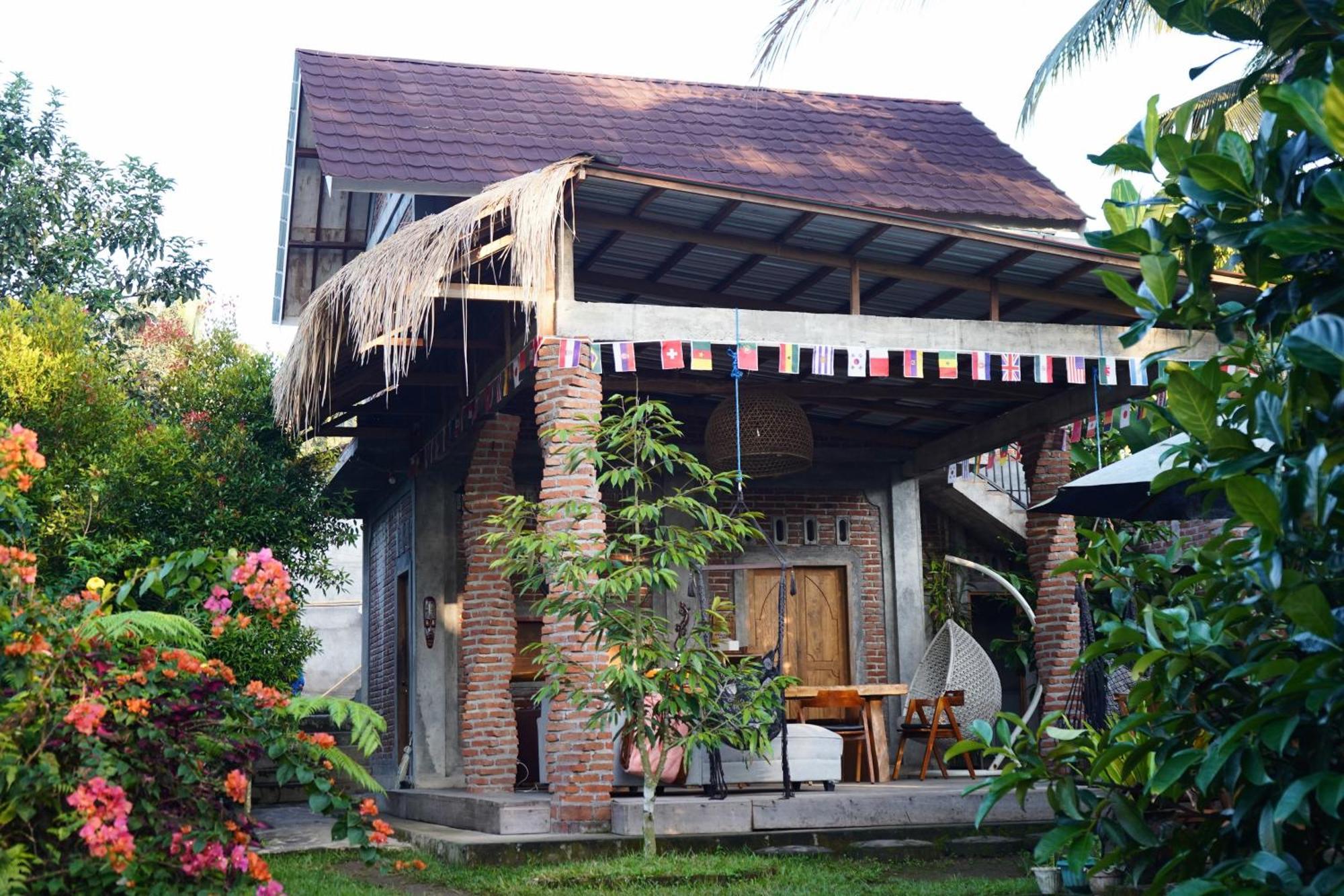 Al Sasaki Apartment Tetebatu Ngoại thất bức ảnh